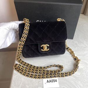 Chanel Women Pre-Loved Bag Very Good Condition